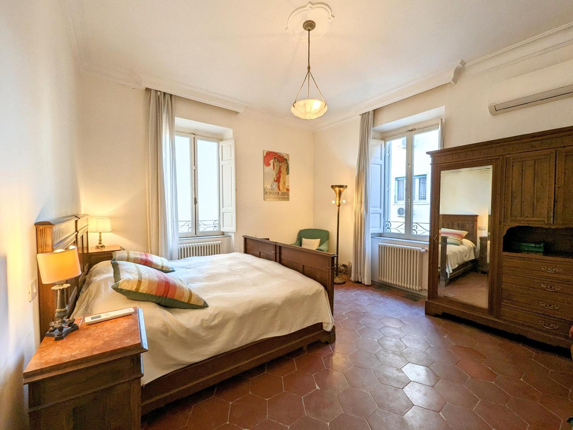 Charming In A 1910s Building 2 Min Walk From The Colosseum Apartment
